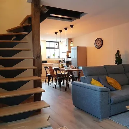 Du Cours St Mauris Authentique Et Moderne Holiday home